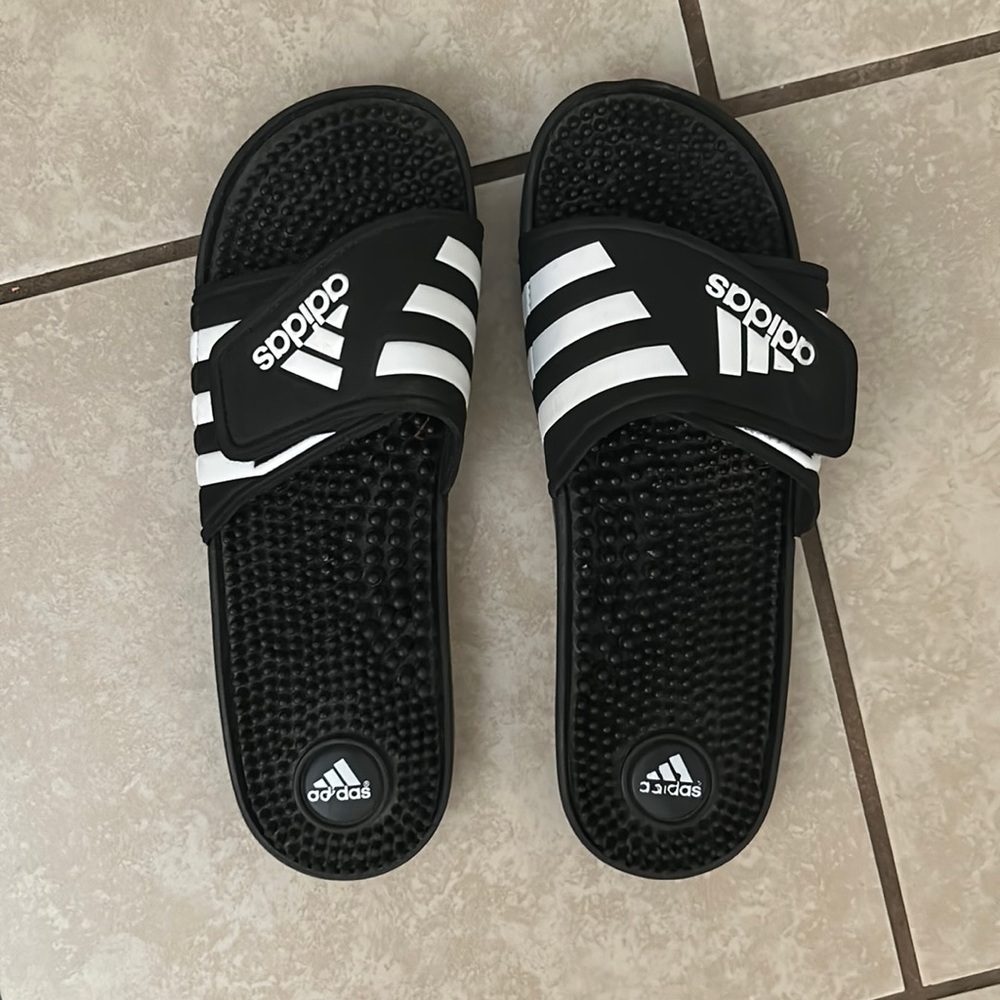 Adidas Adissage Slides Womens Size 9
